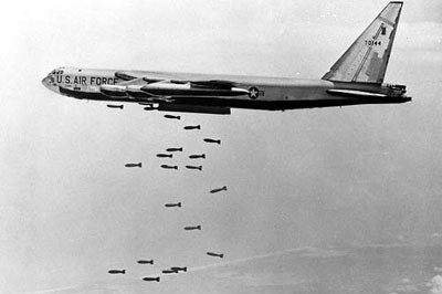 Trong 12 ngày đêm tháng 12 năm 1972, không quân Mỹ đã sử dụng 663 lần chiếc B-52 đánh phá miền Bắc